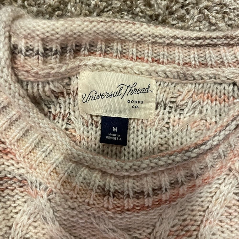 🍁Fall Sweater🍁 - Picture 4 of 5